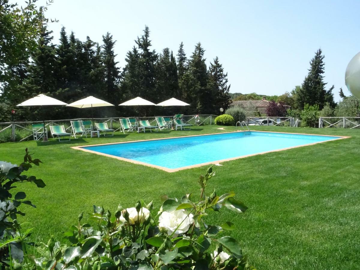 Agriturismo Piemaggino 卡斯特利纳－因基安蒂 外观 照片